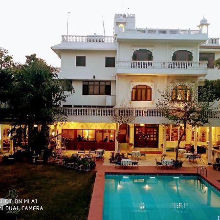 Hotel Meghniwas Τζαϊπούρ Εξωτερικό φωτογραφία