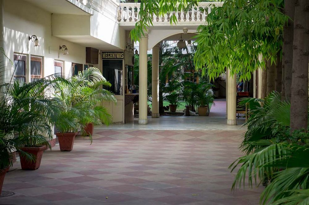 Hotel Meghniwas Τζαϊπούρ Εξωτερικό φωτογραφία